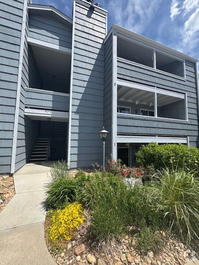 Building Photo - wh4670 Unit 3 Rental