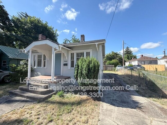 Photo - 588 Knapps Pl NE