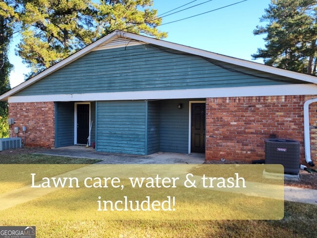 Building Photo - 422 GA Hwy 211 Unit F