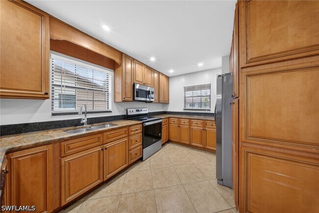 Photo - 5270 Treetops Dr Unit J201