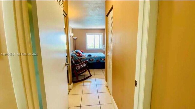 Photo - 15221 SW 80th St Unidad 406