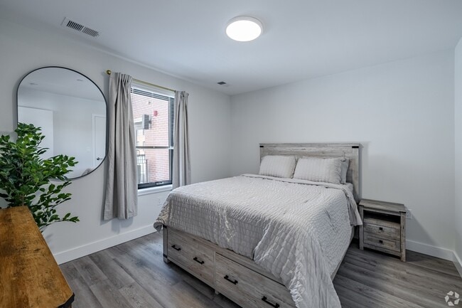 Building Photo - 72 S Essex Ave Rental