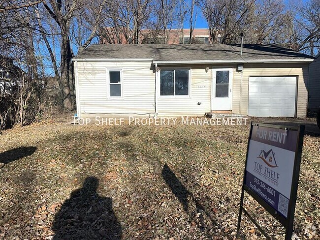 Building Photo - 3316 Dubuque Ave Rental