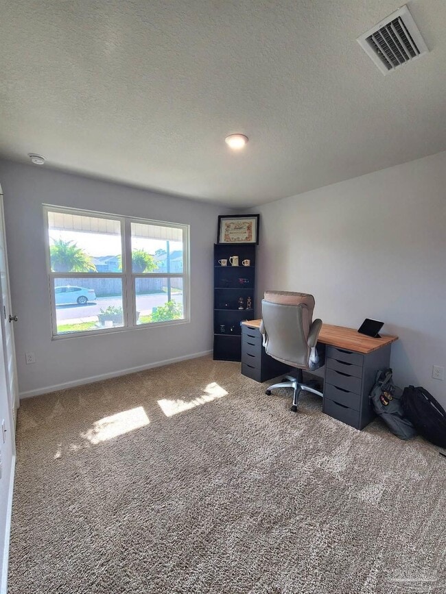 Photo - 5621 Guinevere Ln