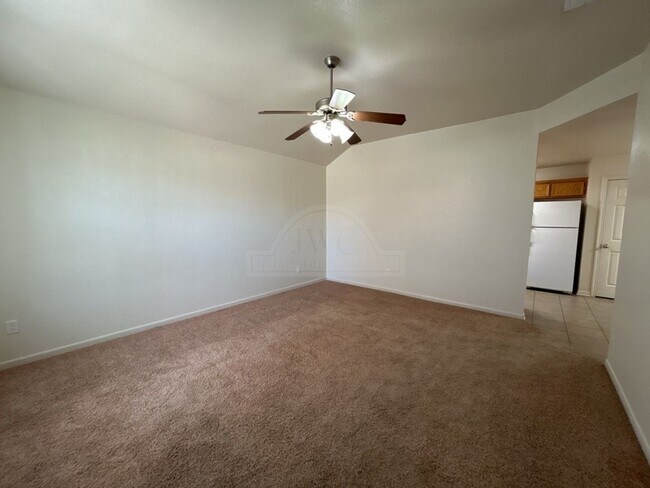 Photo - 1405 Cinch Dr