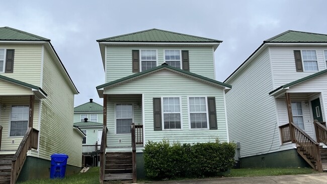 Building Photo - 809 Folmar St Rental