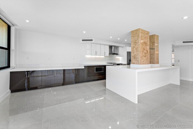 Photo - 5480 N Ocean Dr Unit B1c