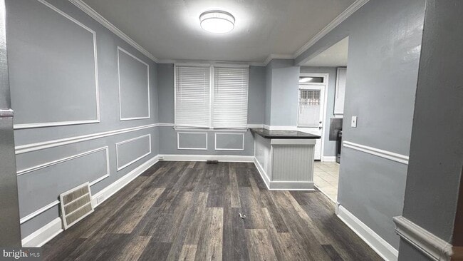 Photo - 306 N Monastery Ave