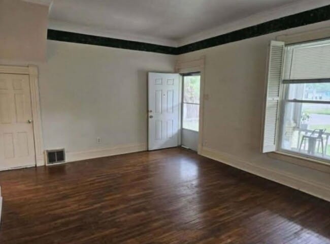 Building Photo - 1245 SW Clay St