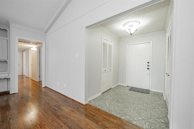 Photo - 3317 Bouvier St