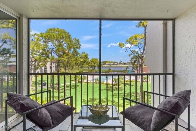 Building Photo - 25804 Cockleshell Dr Unit 314