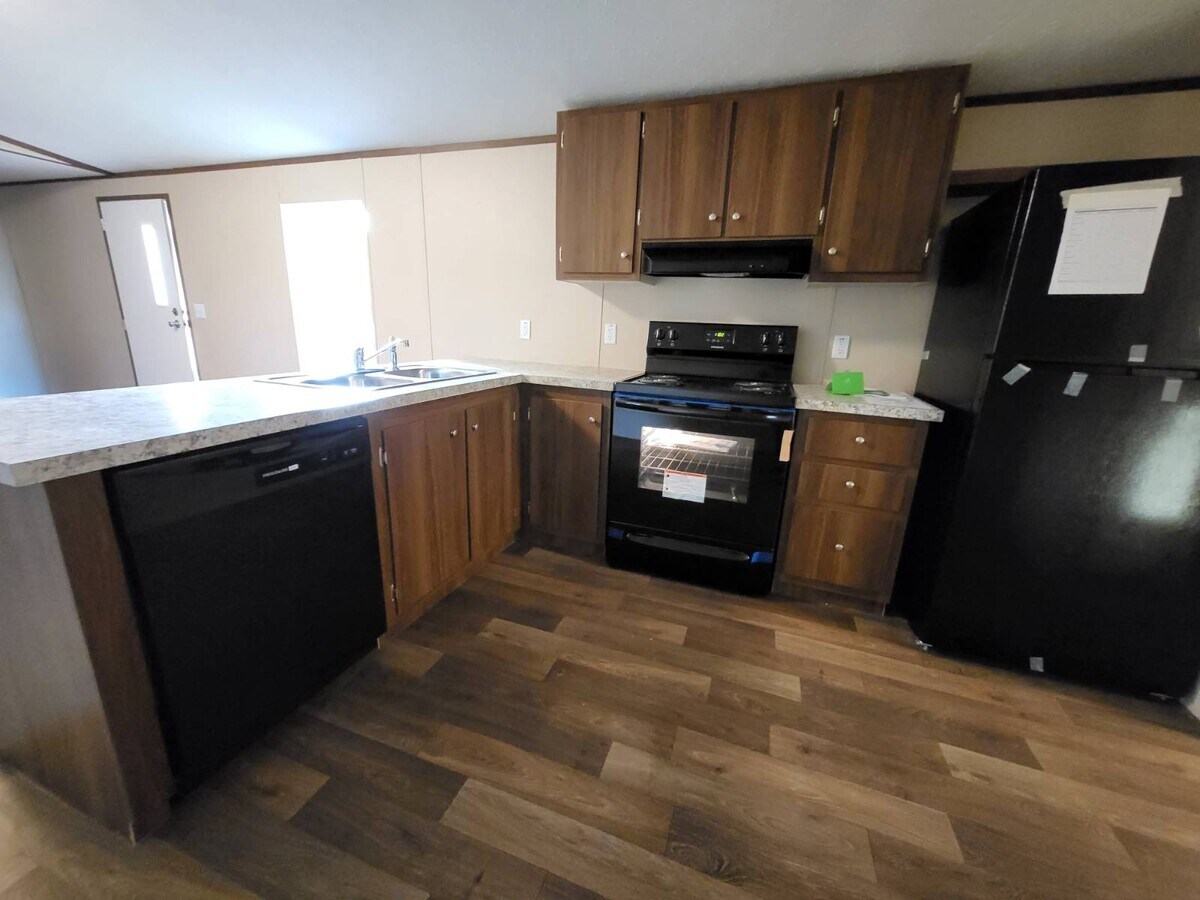 Photo - 9600 Jeff Hamilton Rd