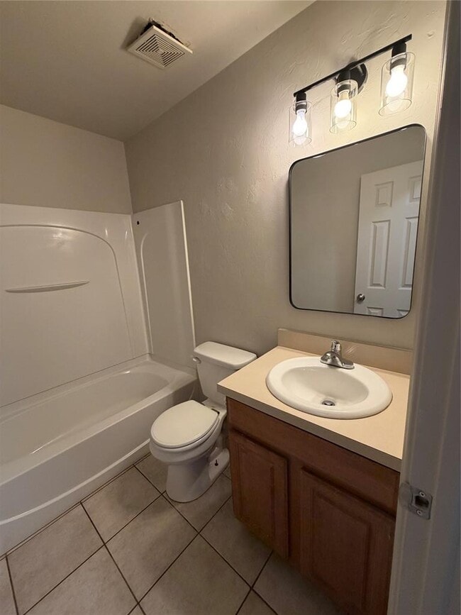 Photo - 2704 Fennel Rd