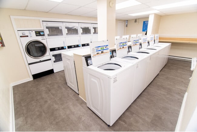 Photo - Old Bridge Apartments