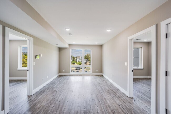 Photo - 1617 Rhode Island Ave NE