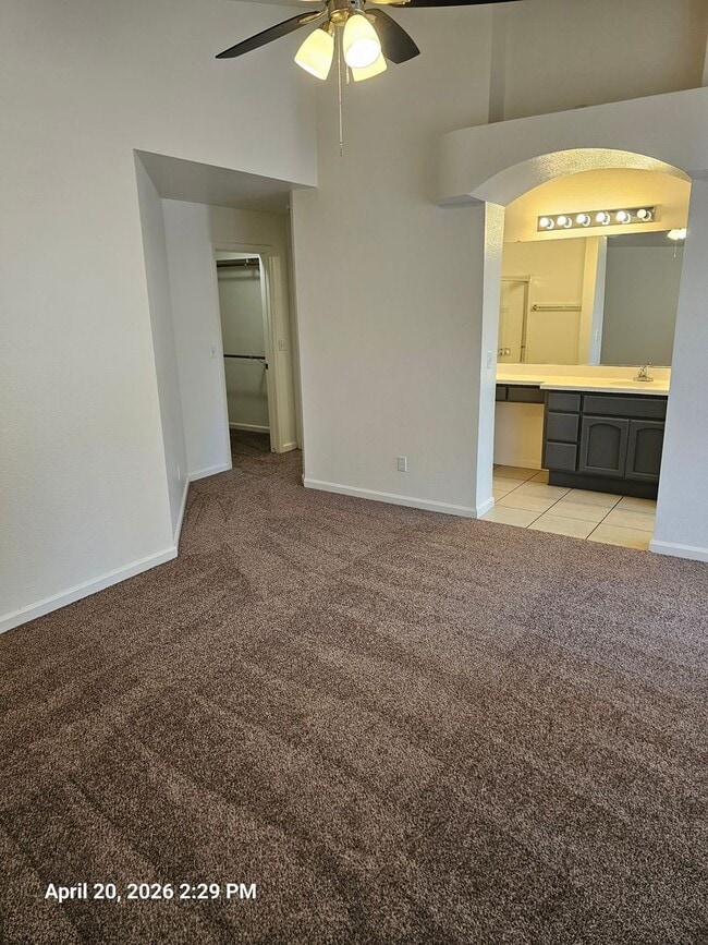 Photo - 3822 E Four Creeks Ct