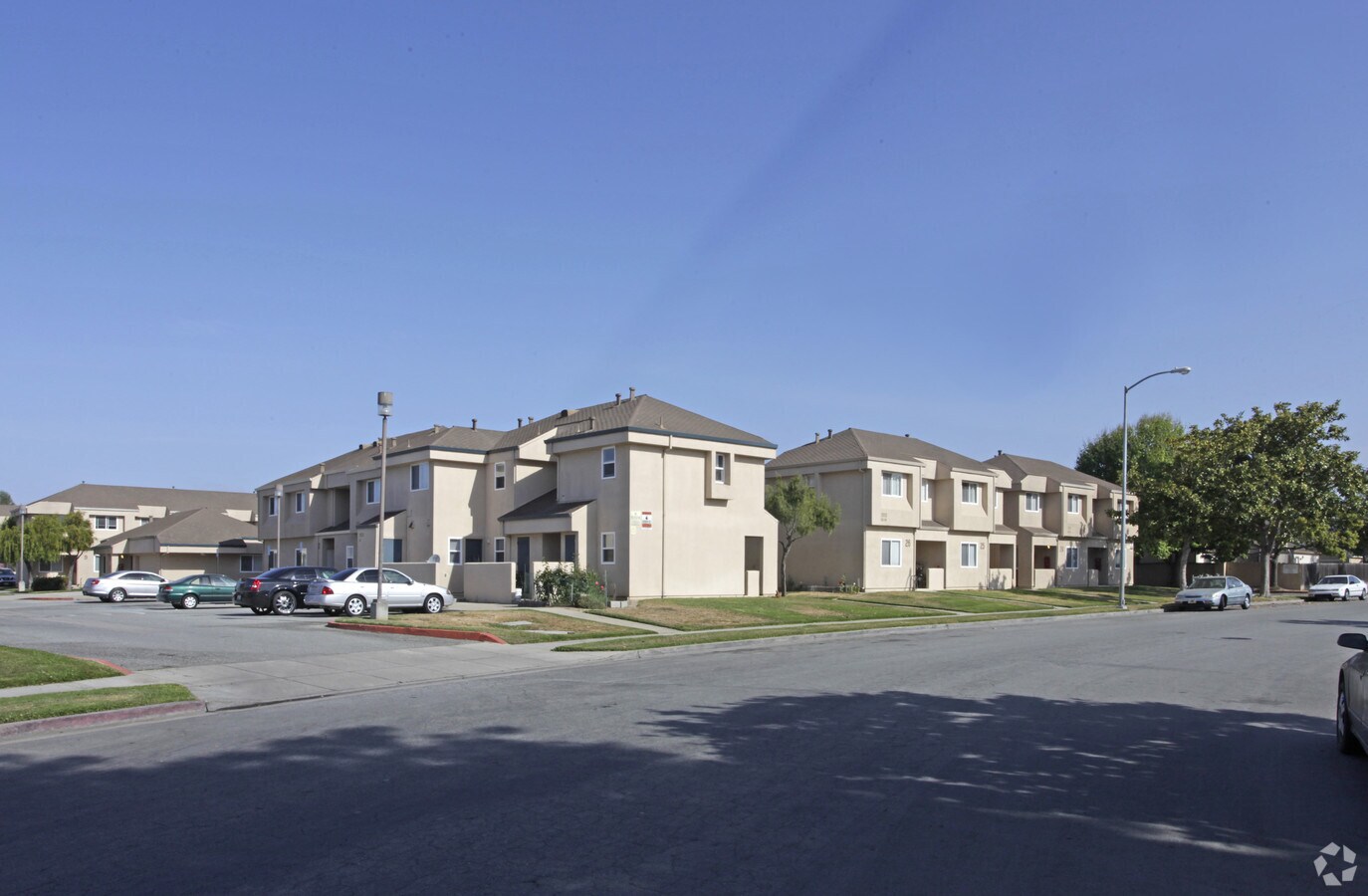 Photo - Northridge Plaza Apartments