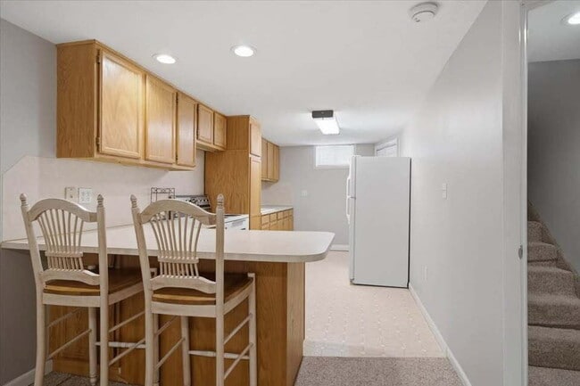 "Charming 2-Bedroom Duplex Retreat on Eccles Ave – Spacious 1,256 Sq Ft Home in Ogden!"