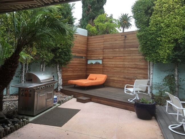 Photo - Close to Downtown! Mid-Century Modern Home...