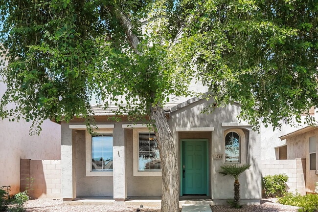 Building Photo - 3714 S 53rd Dr Rental