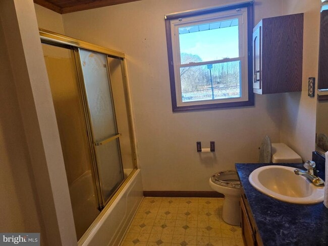 Photo - 15329 Church Ln