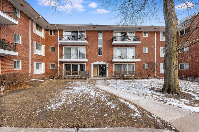 Photo - 10115 Old Orchard Ct Condo Unit 304