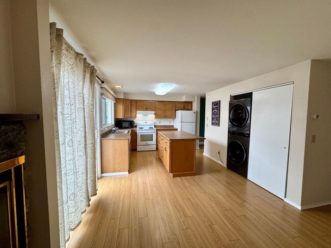 Photo - 3345 Mt Vernon Ct