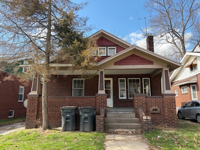 Building Photo - 868 Aberdeen St