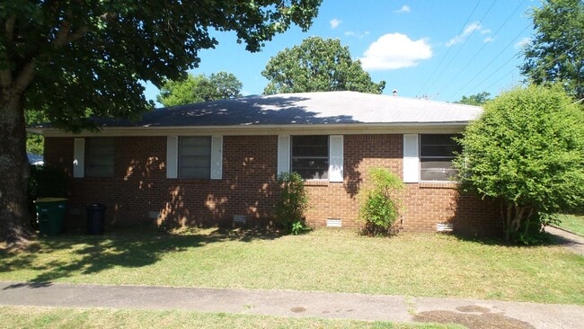 Building Photo - 104 Valley View Dr Rental