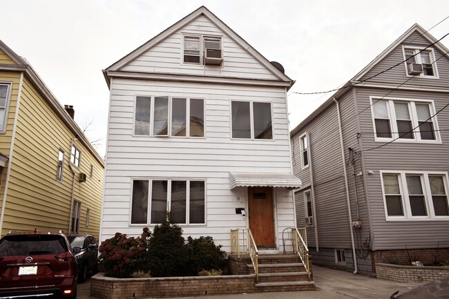 Building Photo - 14 Newark Bay Ct