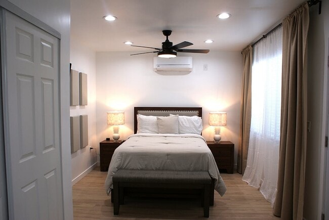 Photo - 7065 Aura Ave Unit Cozy Studio