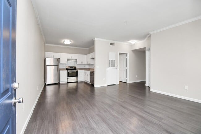 Building Photo - 11355 Richmond Ave. Unit 0804 Rental