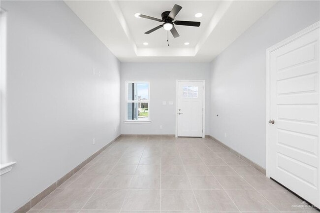 Photo - 15 Valley N Cir Unit B