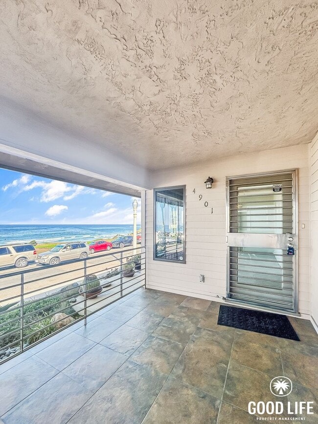 Photo - Beautiful 2B 2BA Home Steps From the Ocean!