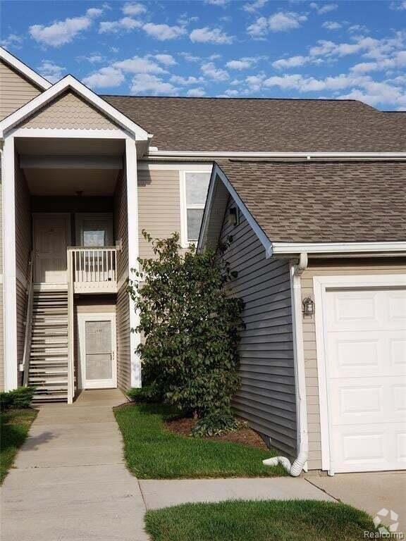 Building Photo - 1489 Fox Pointe Cir Unit 71 Rental