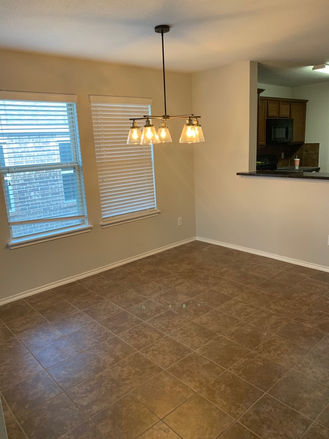 Photo - 1111 Bellevue Dr