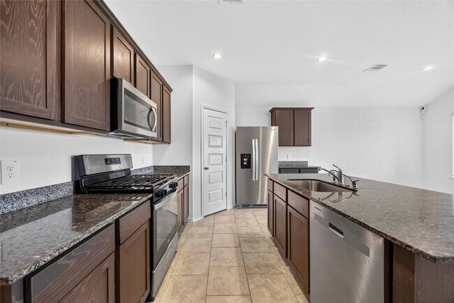 Photo - 7535 Fierce Friesian Ln