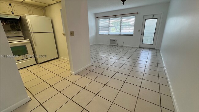 Photo - 306 Newport T Unit 306