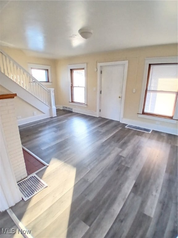 Photo - 300 Austin Ave NW