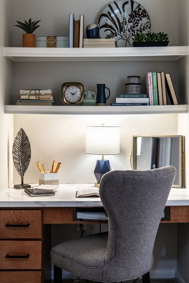 Office Nook - Grove at Sterling Ridge