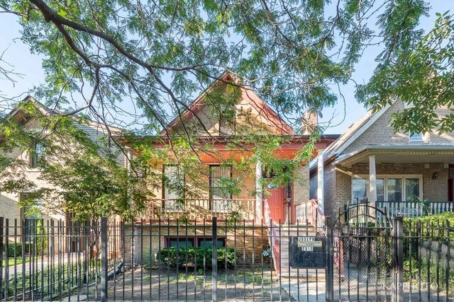 Building Photo - 2316 W Polk St