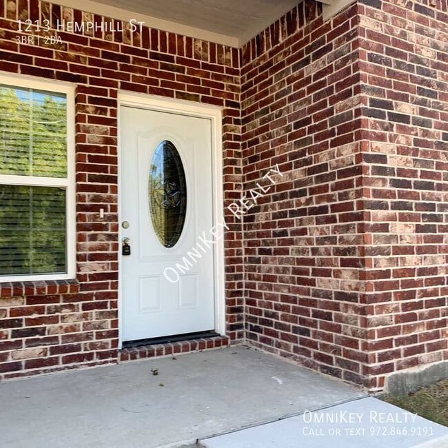 Photo - 1213 Hemphill St