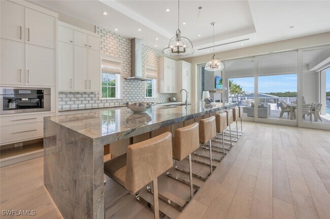 Photo - 237 13th St S