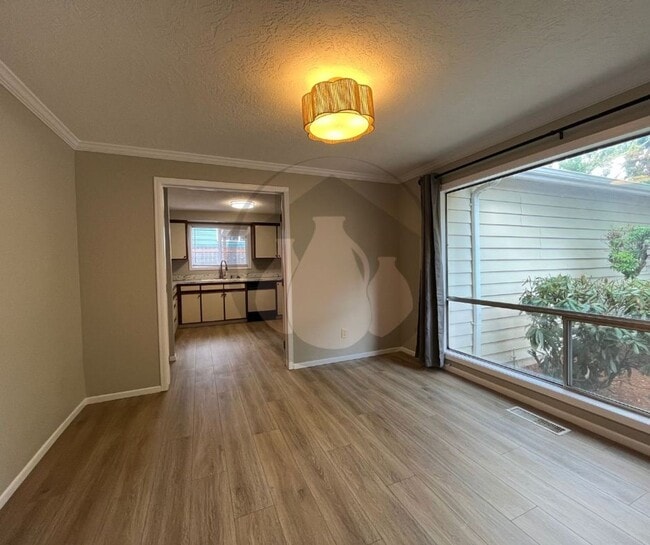 Photo - Single Level House-S Salem. Ready to Move ...