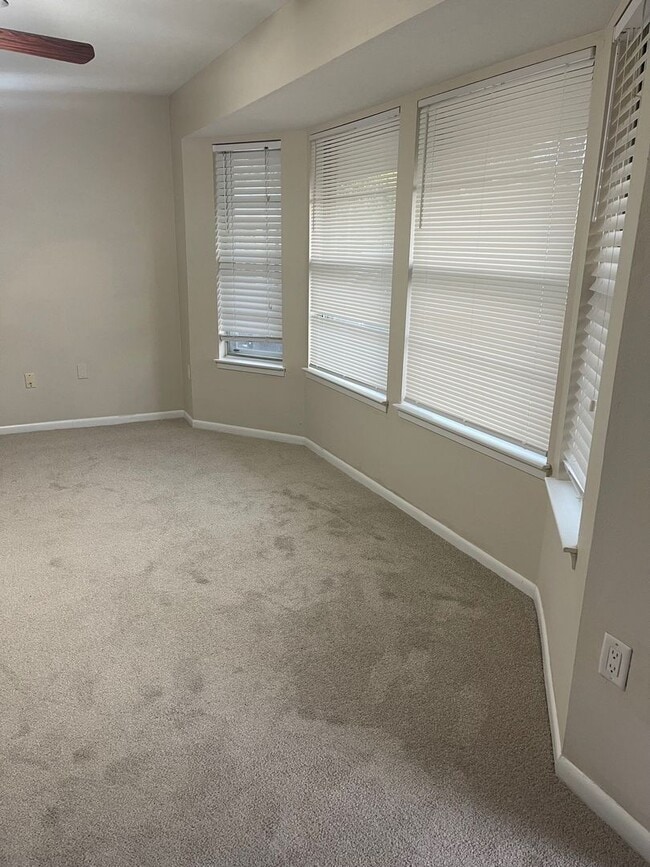 Photo - 3bed/2bath Single Family Home