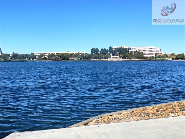 Photo - 870 Balboa Ln