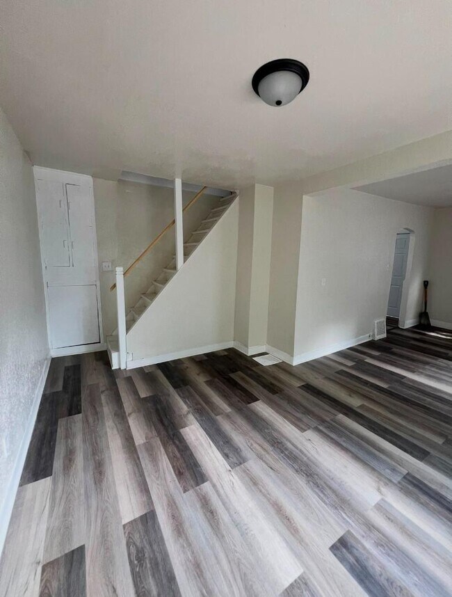 Photo - 2736 N 52nd St