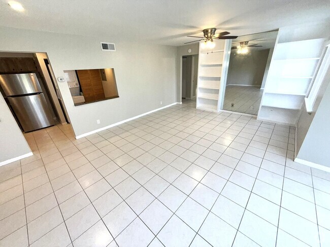 Building Photo - 4987 Sable Pine Cir Unit B2 Rental