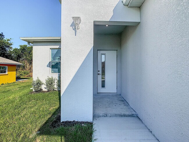 Photo - 5237 Jennings St