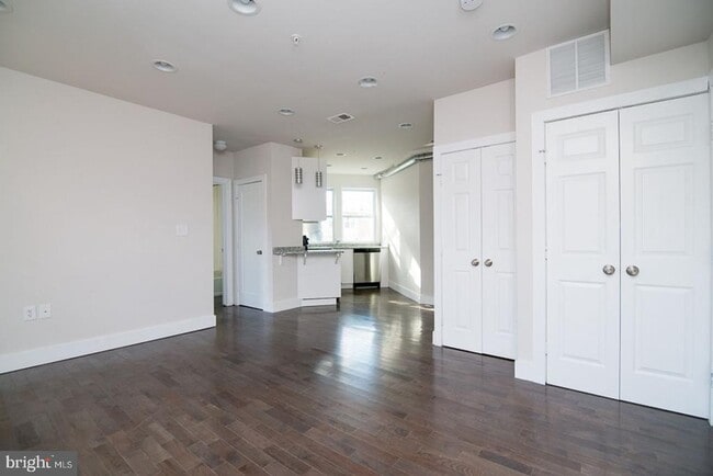 Building Photo - 7300 Georgia Ave NW Unit B1 Rental